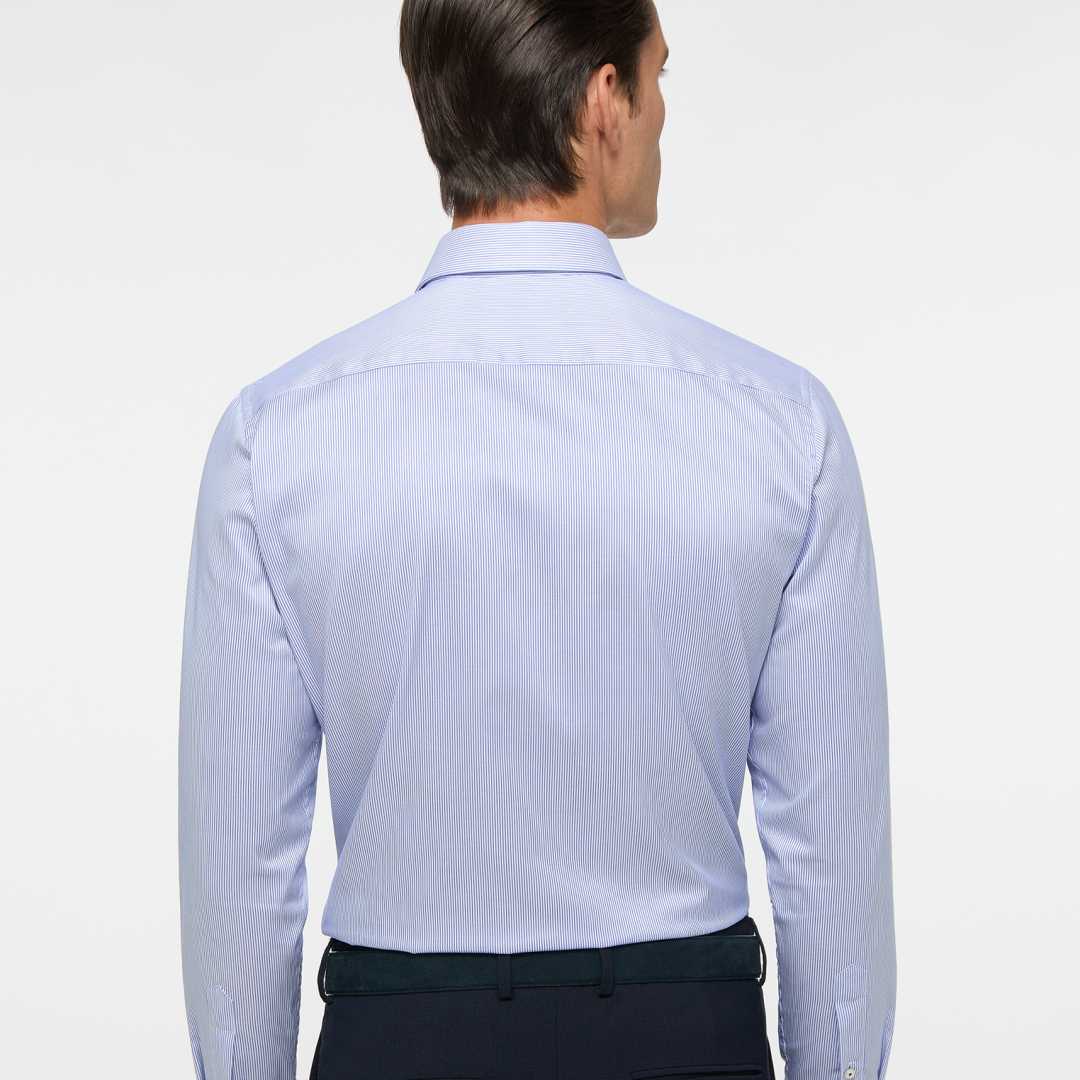 Passform-Slim_Fit-Bild_2